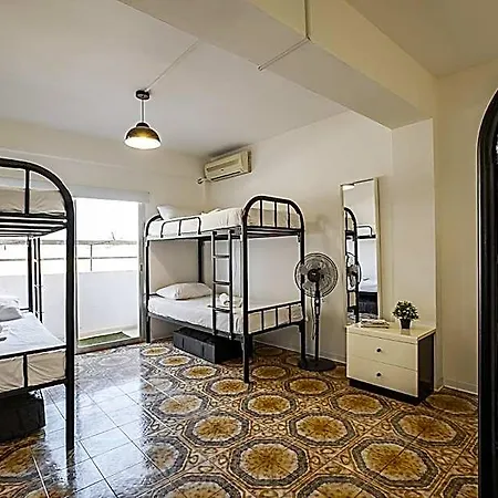 White Hostel Limassol